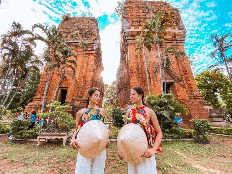 Thuê Xe Cần Thơ - Phan Thiết 3 Ngày 2 Đêm
